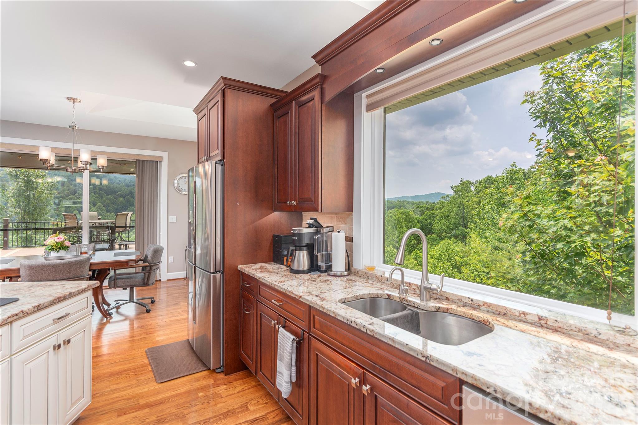 930 Big Raven Lane Saluda NC 28773