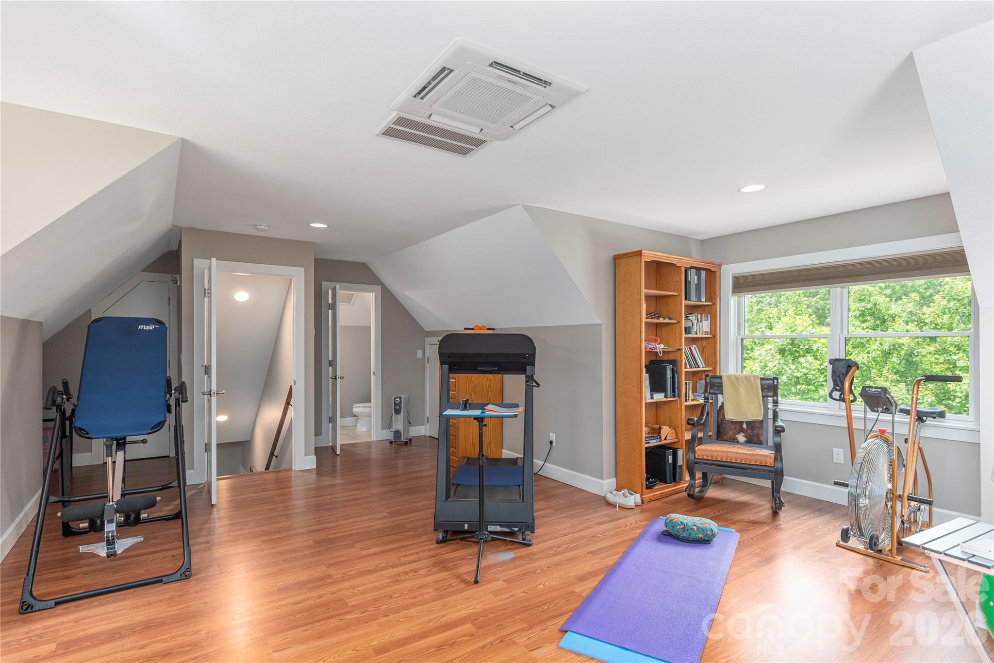 930 Big Raven Lane Saluda NC 28773
