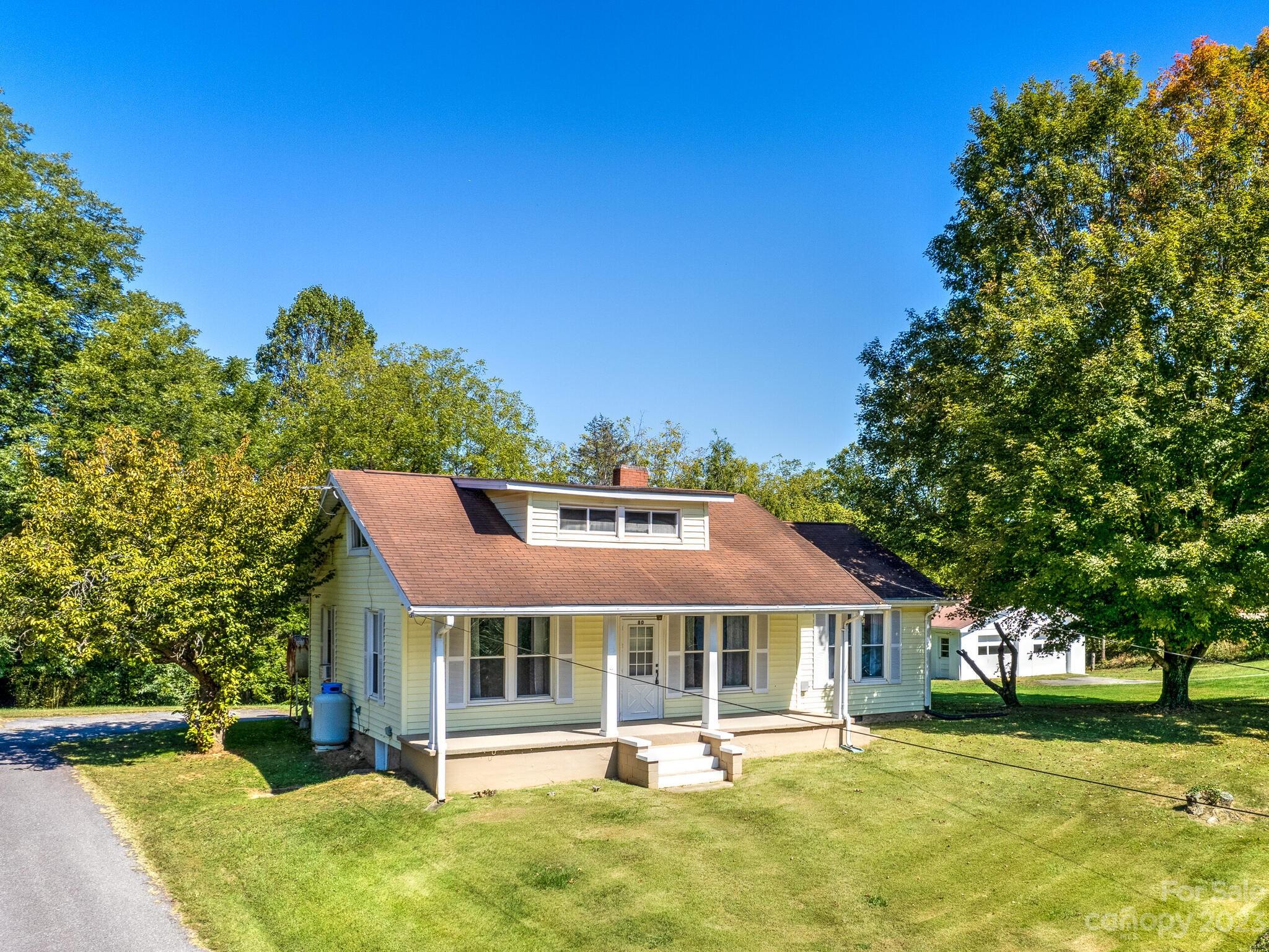 80 Lowe Street Canton NC 28716