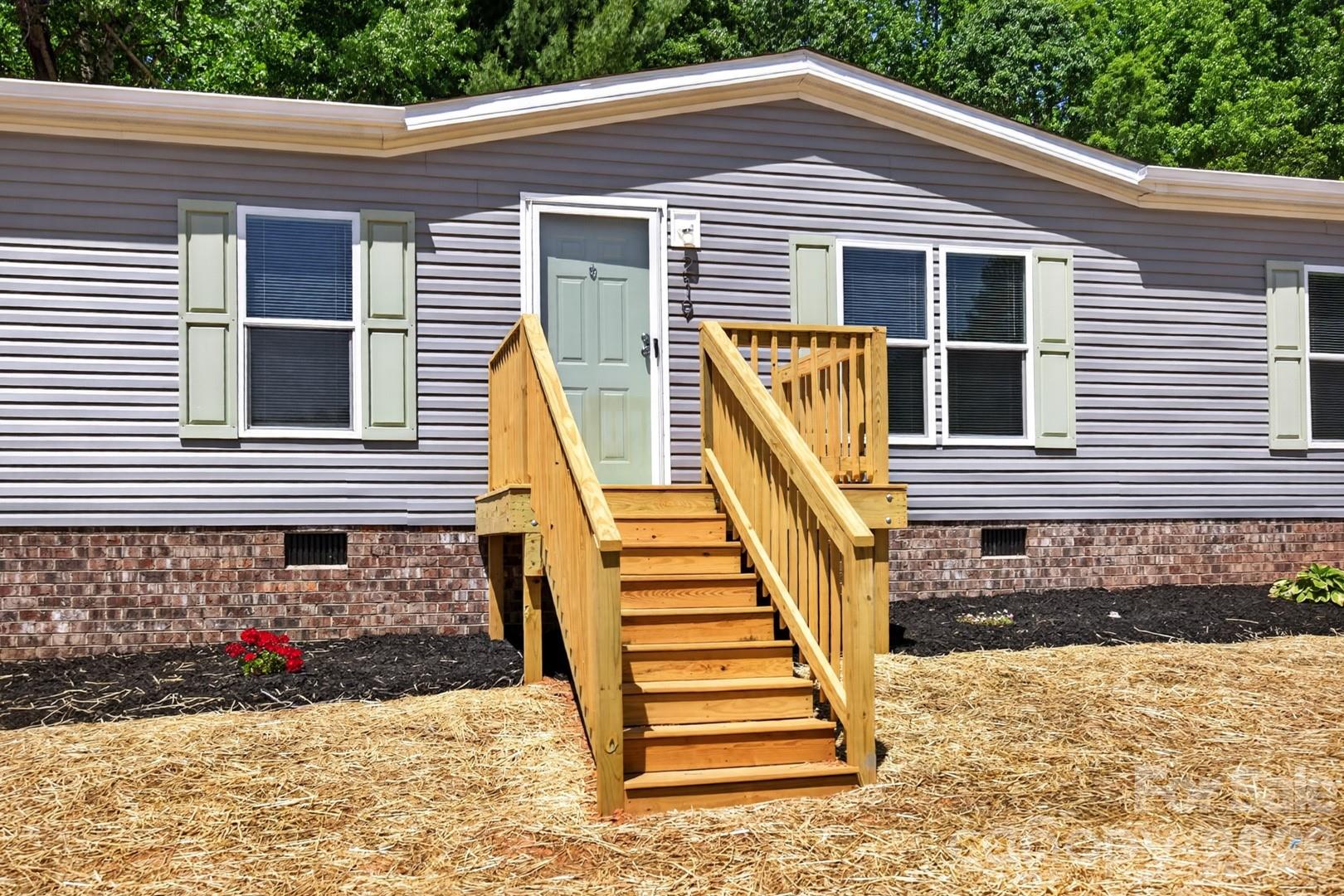 219 Harvick Lane Lexington NC 27292