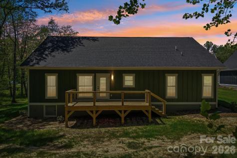 36 Haywood Crossing Drive Hendersonville NC 28791
