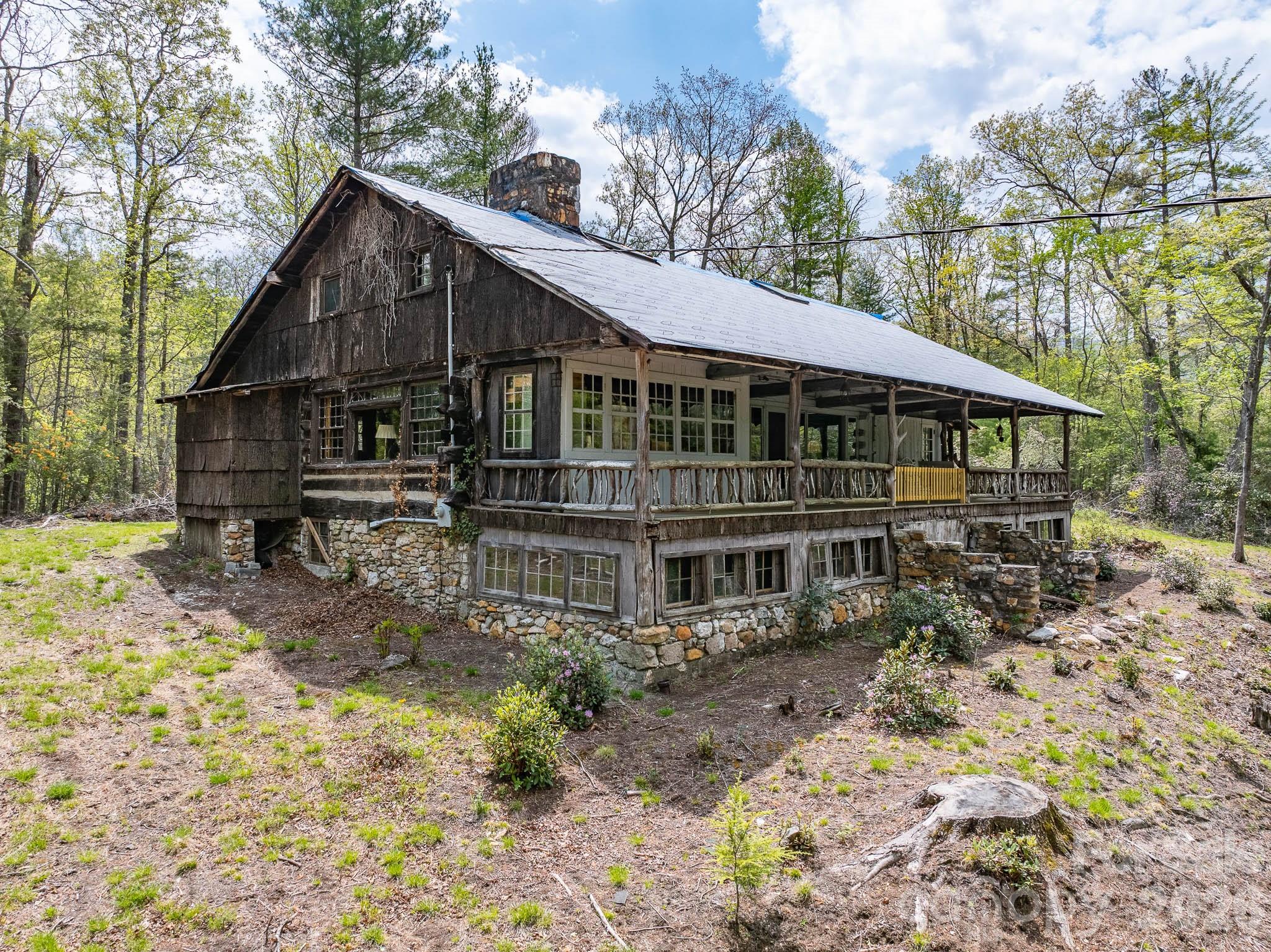 1971 Swiss Pine Lake Drive Spruce Pine NC 28777