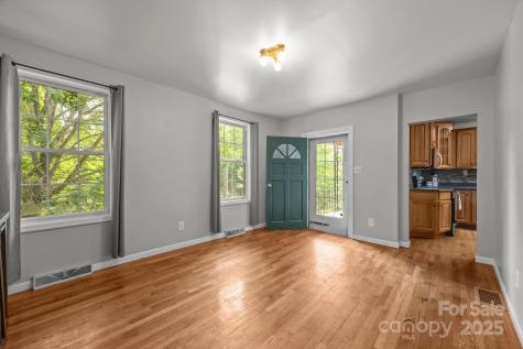 2 Enka Orchard Street Candler NC 28715