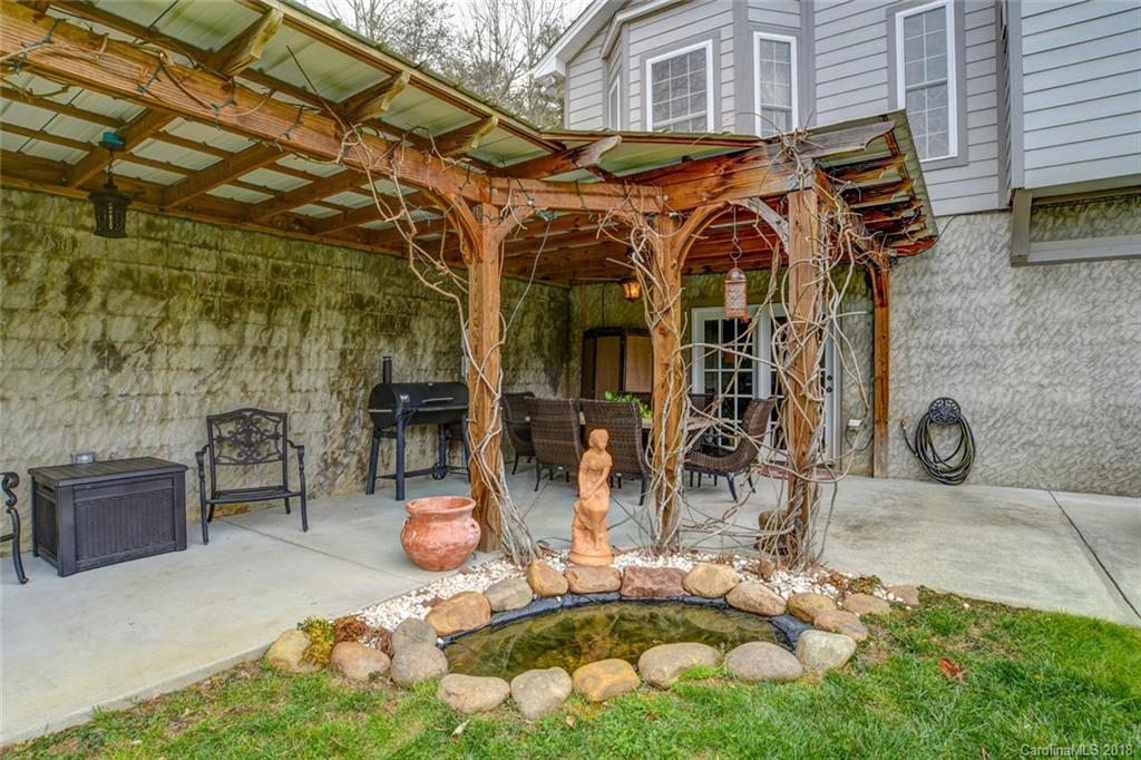 201 Clyde Farm Road Weaverville NC 28787
