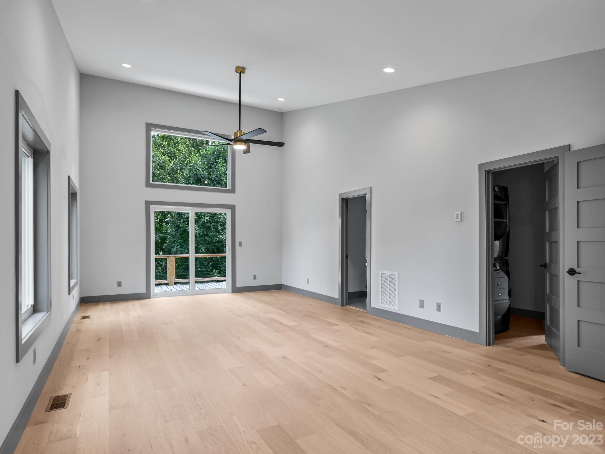 146 Riverview Drive Asheville NC 28806