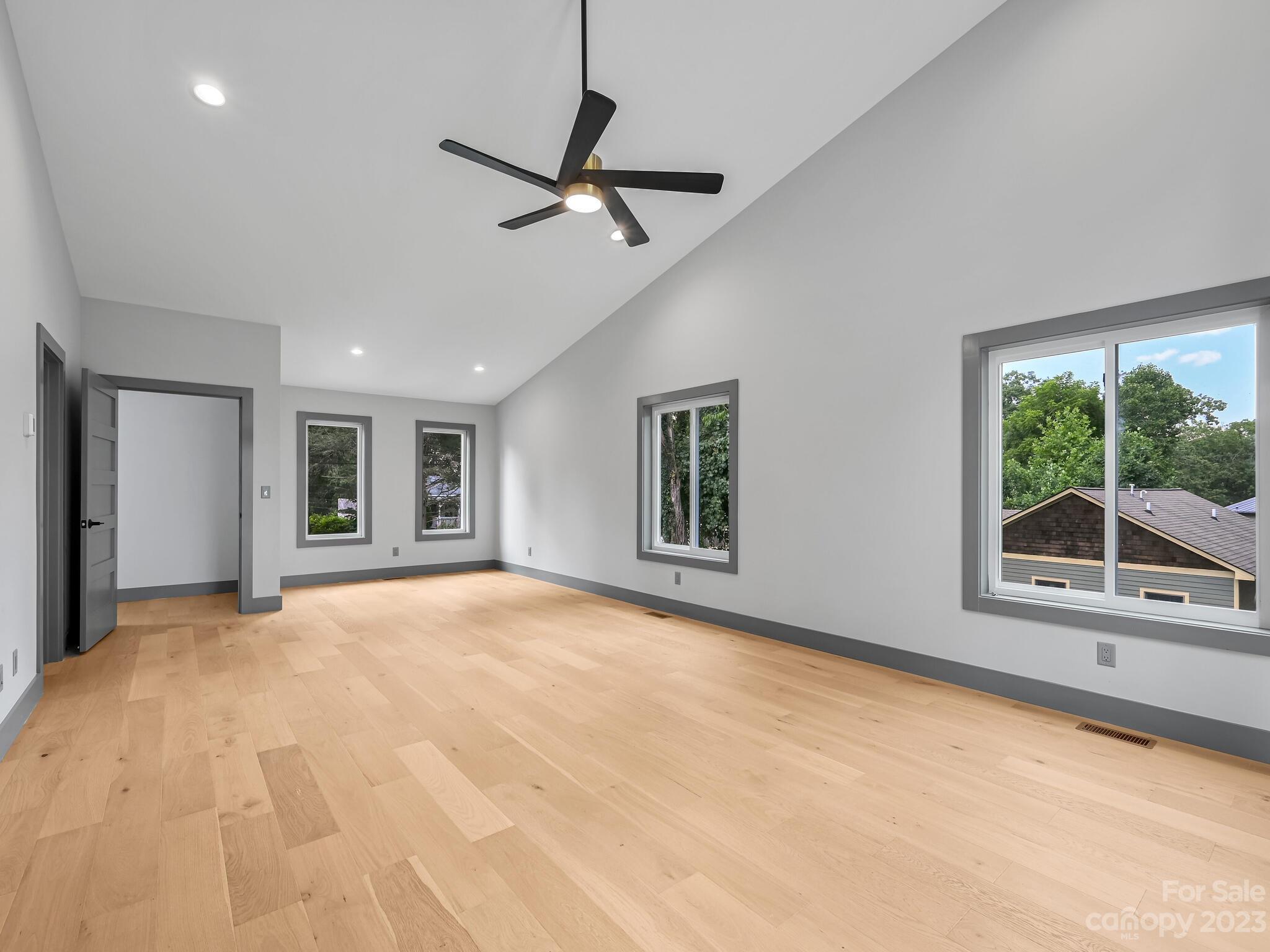 146 Riverview Drive Asheville NC 28806