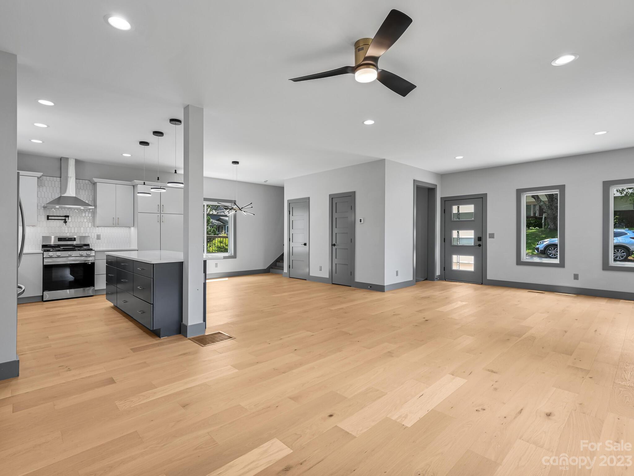 146 Riverview Drive Asheville NC 28806