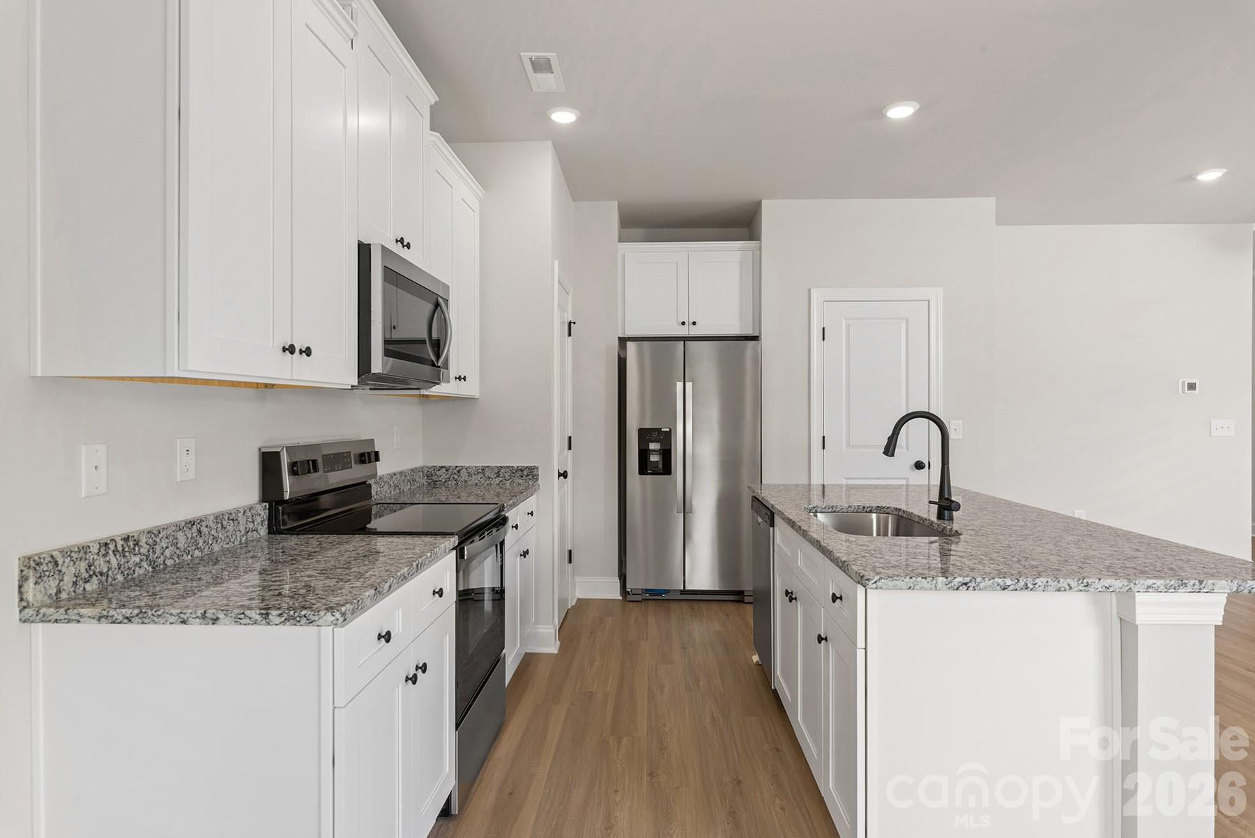 6729 Fairford Drive Charlotte NC 28215
