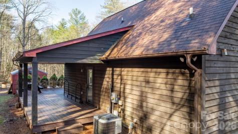 1481 Levi Lane Lenoir NC 28645