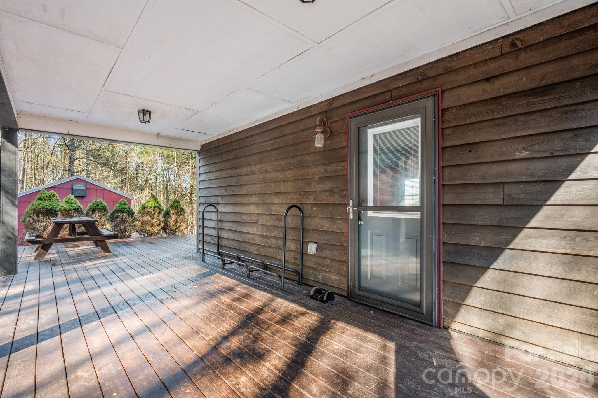 1481 Levi Lane Lenoir NC 28645