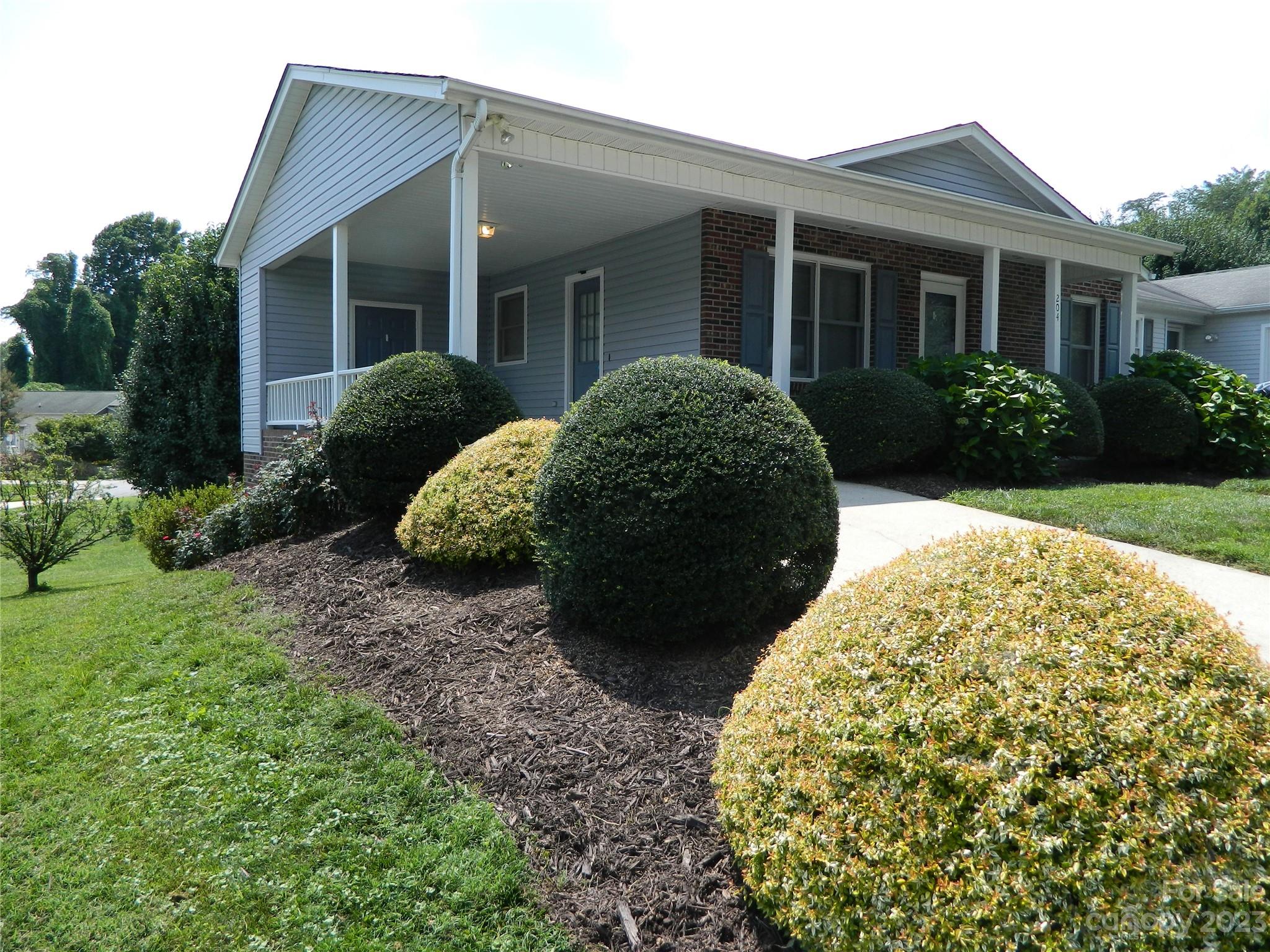 204 Autumn Circle NE Lenoir NC 28645
