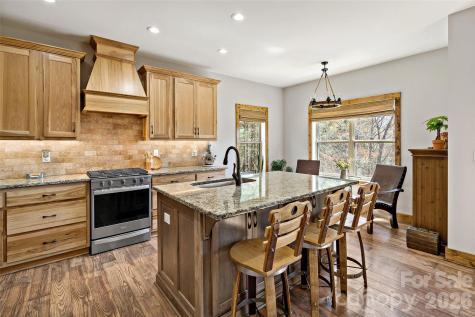 207 Lake Crest Drive Nebo NC 28761