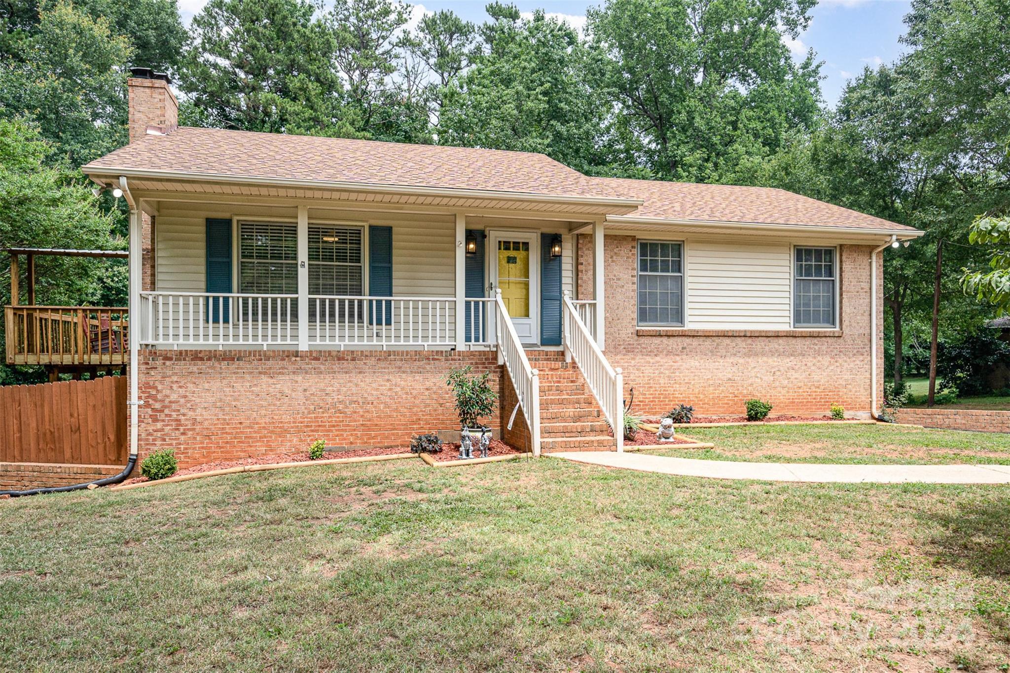 1727 Wildlife Road Charlotte NC 28214
