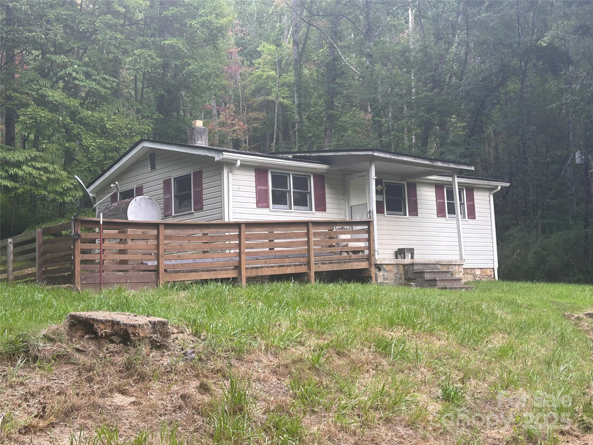 103 Cambridge Way Waynesville NC 28786