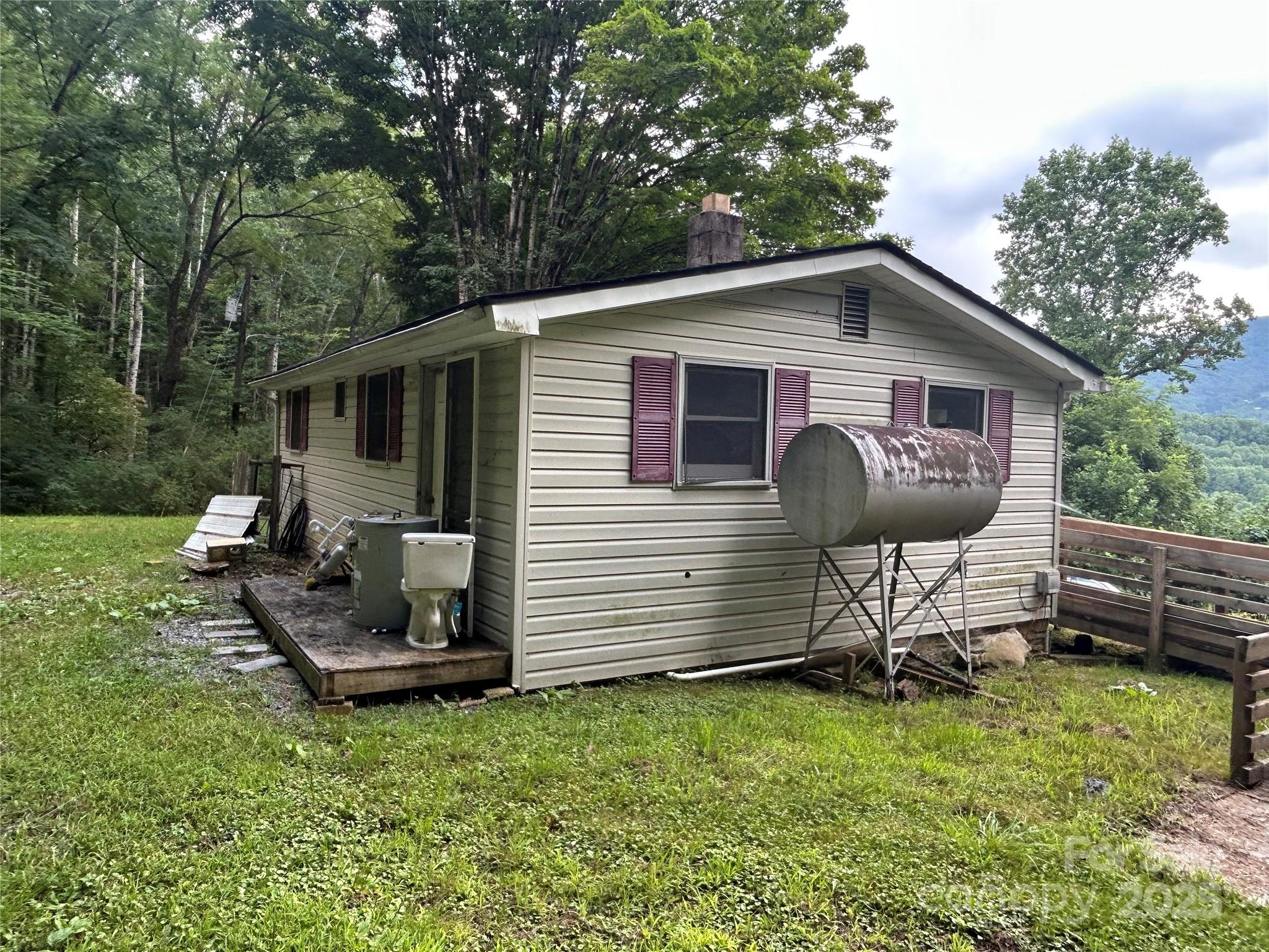 103 Cambridge Way Waynesville NC 28786