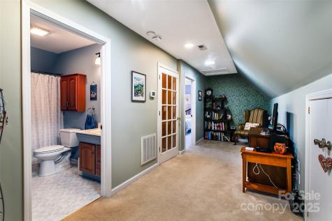 25 N Willow Brook Drive Asheville NC 28806