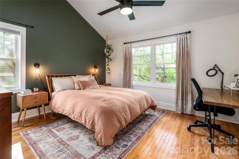 25 Lamar Avenue Asheville NC 28803