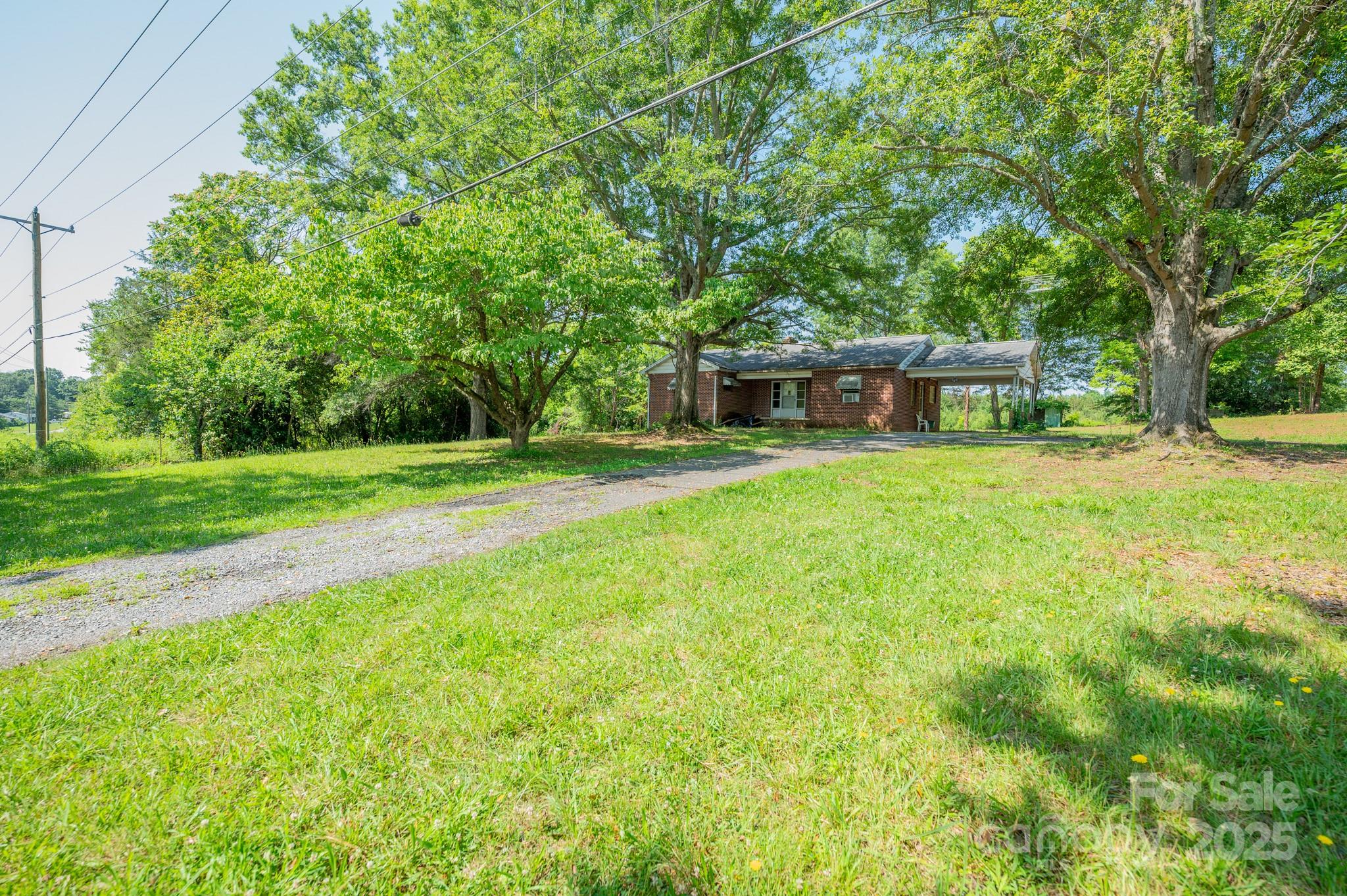 1564 Oakland Road Forest City NC 28043