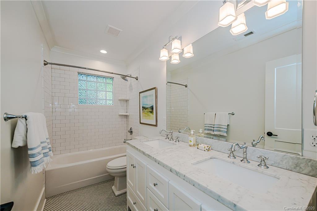 259 S Canterbury Road Charlotte NC 28211