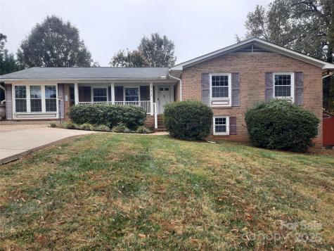 121 Greenview Drive Kannapolis NC 28081