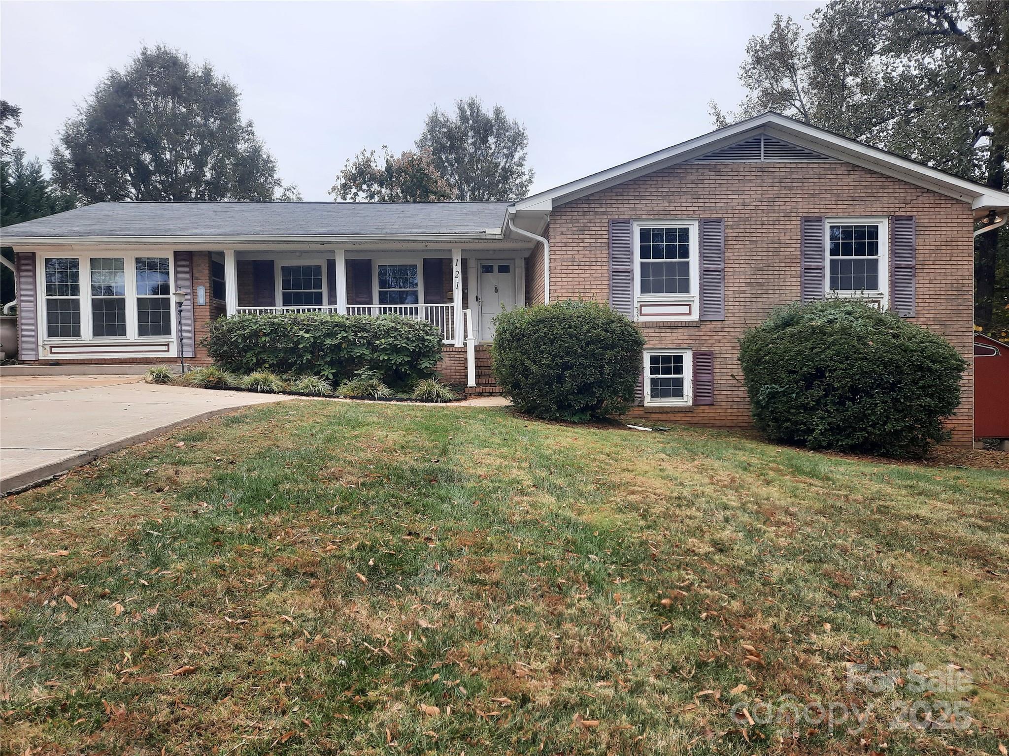 121 Greenview Drive Kannapolis NC 28081