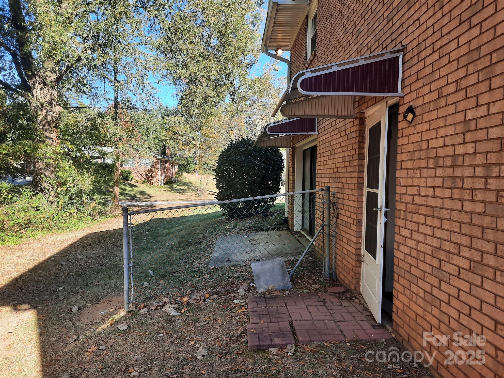 121 Greenview Drive Kannapolis NC 28081