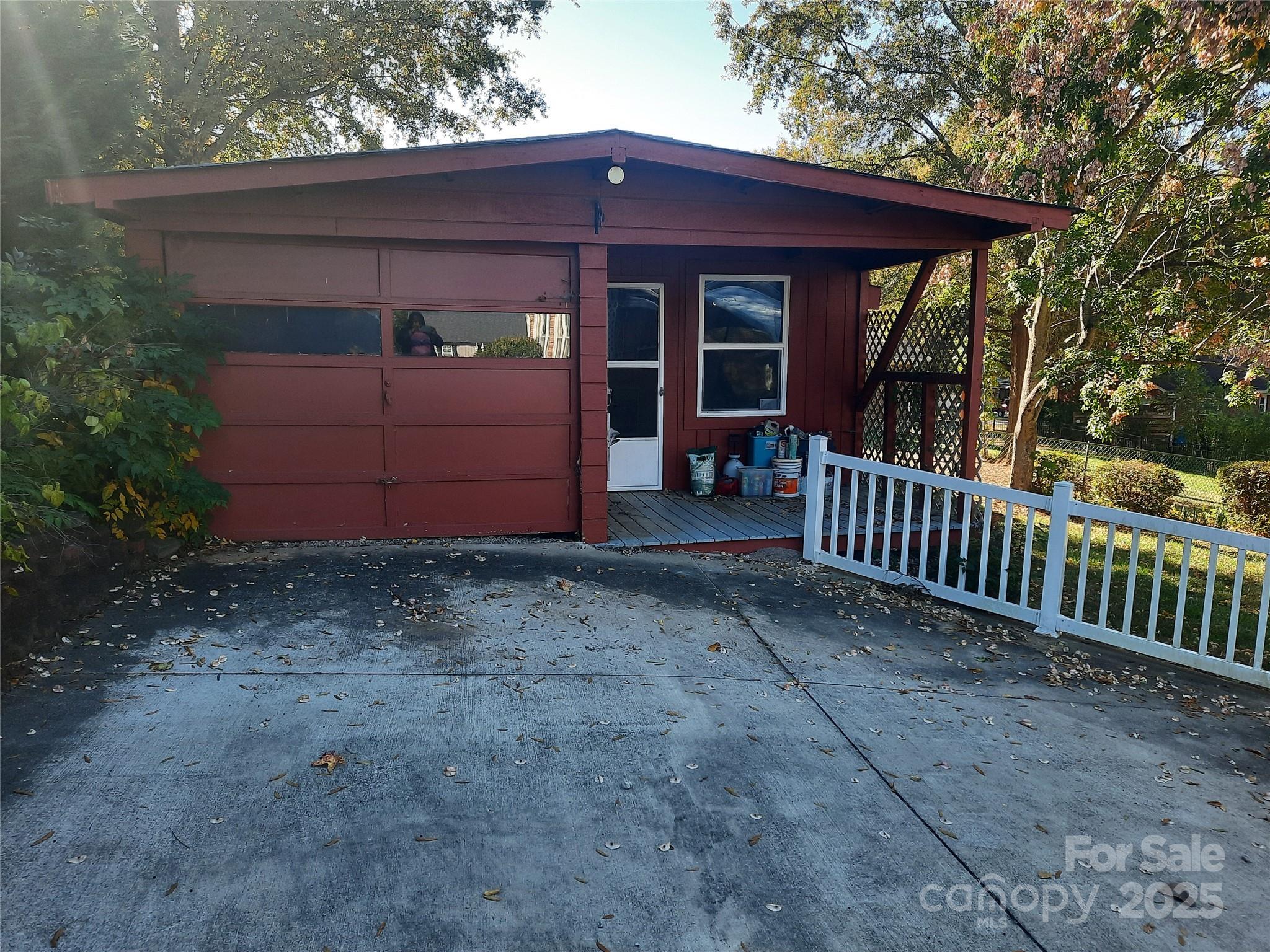121 Greenview Drive Kannapolis NC 28081