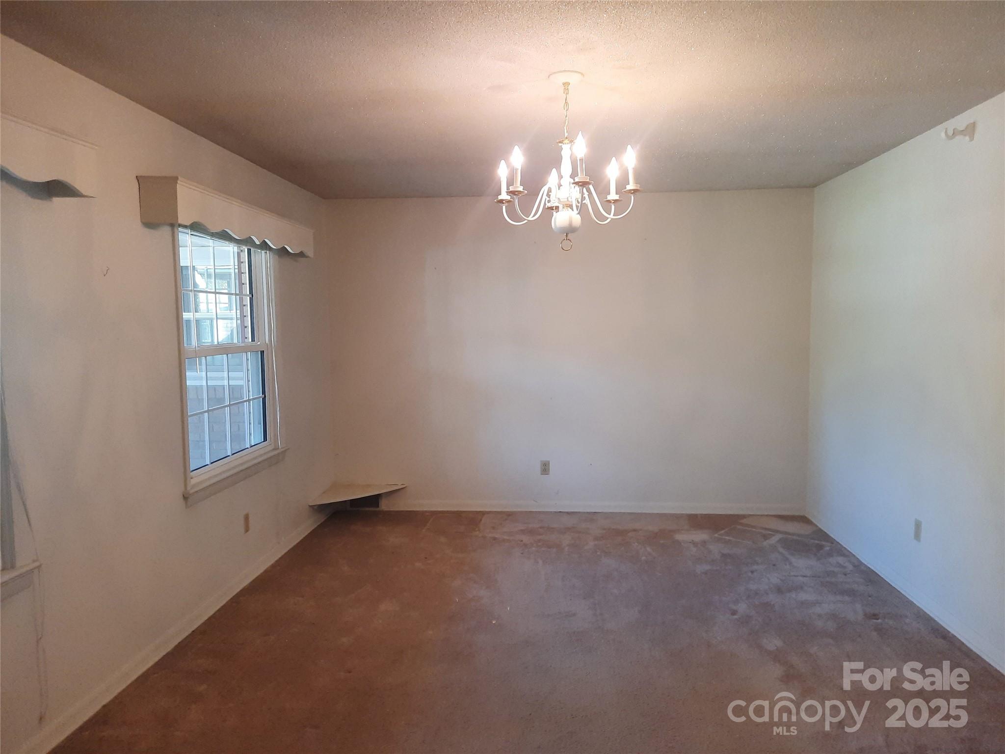 121 Greenview Drive Kannapolis NC 28081