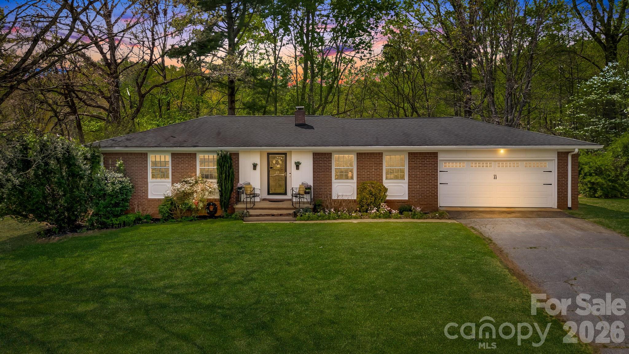 37 Duck Drive Mars Hill NC 28754