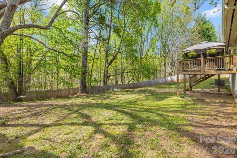 37 Duck Drive Mars Hill NC 28754