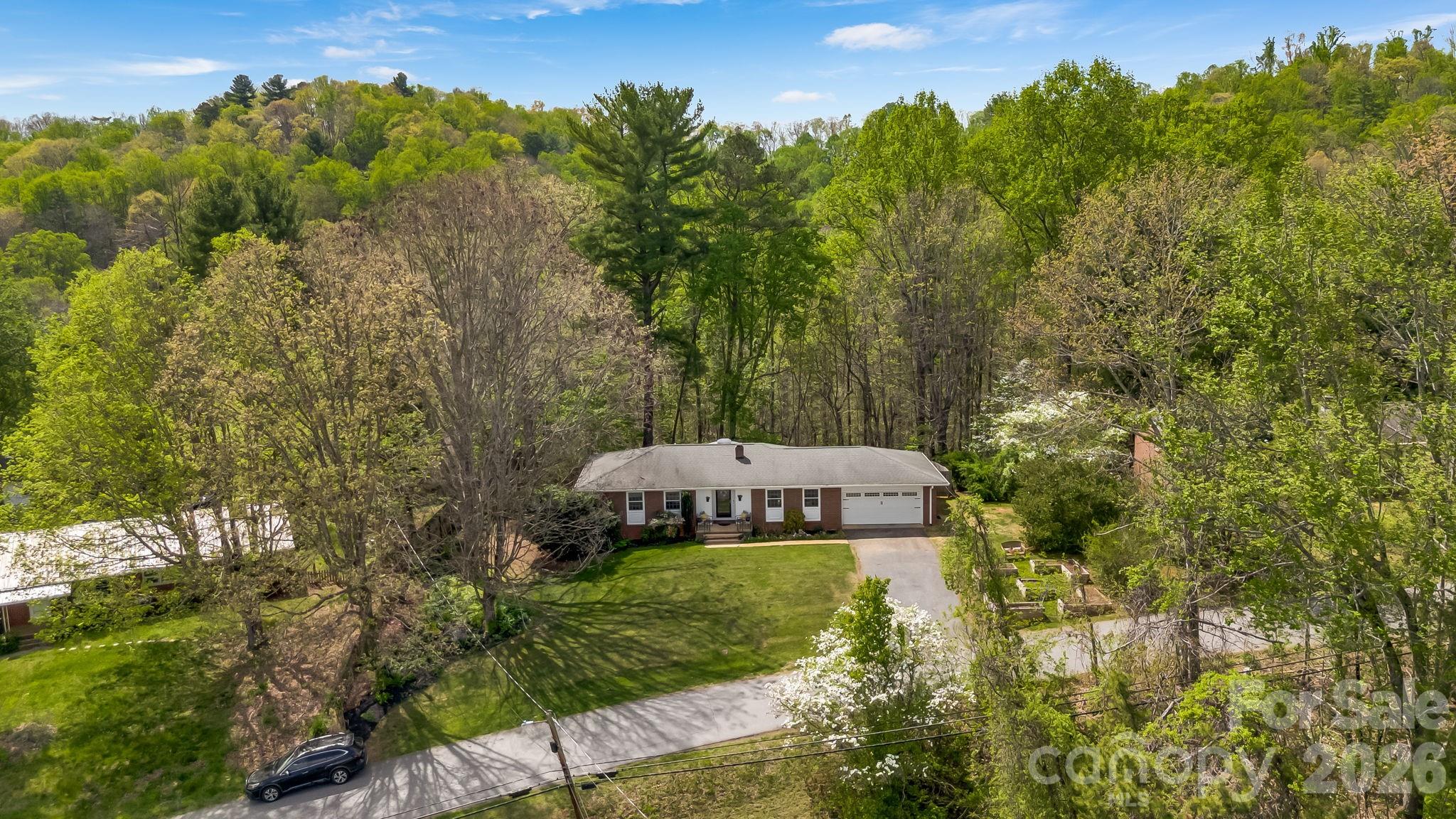 37 Duck Drive Mars Hill NC 28754