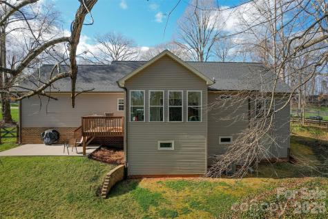 6729 Rollingwood Drive Clemmons NC 27012
