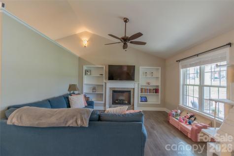 6729 Rollingwood Drive Clemmons NC 27012