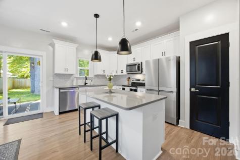 831 Mcarthur Avenue Charlotte NC 28206