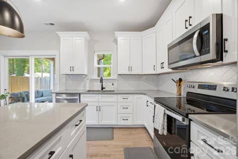 831 Mcarthur Avenue Charlotte NC 28206