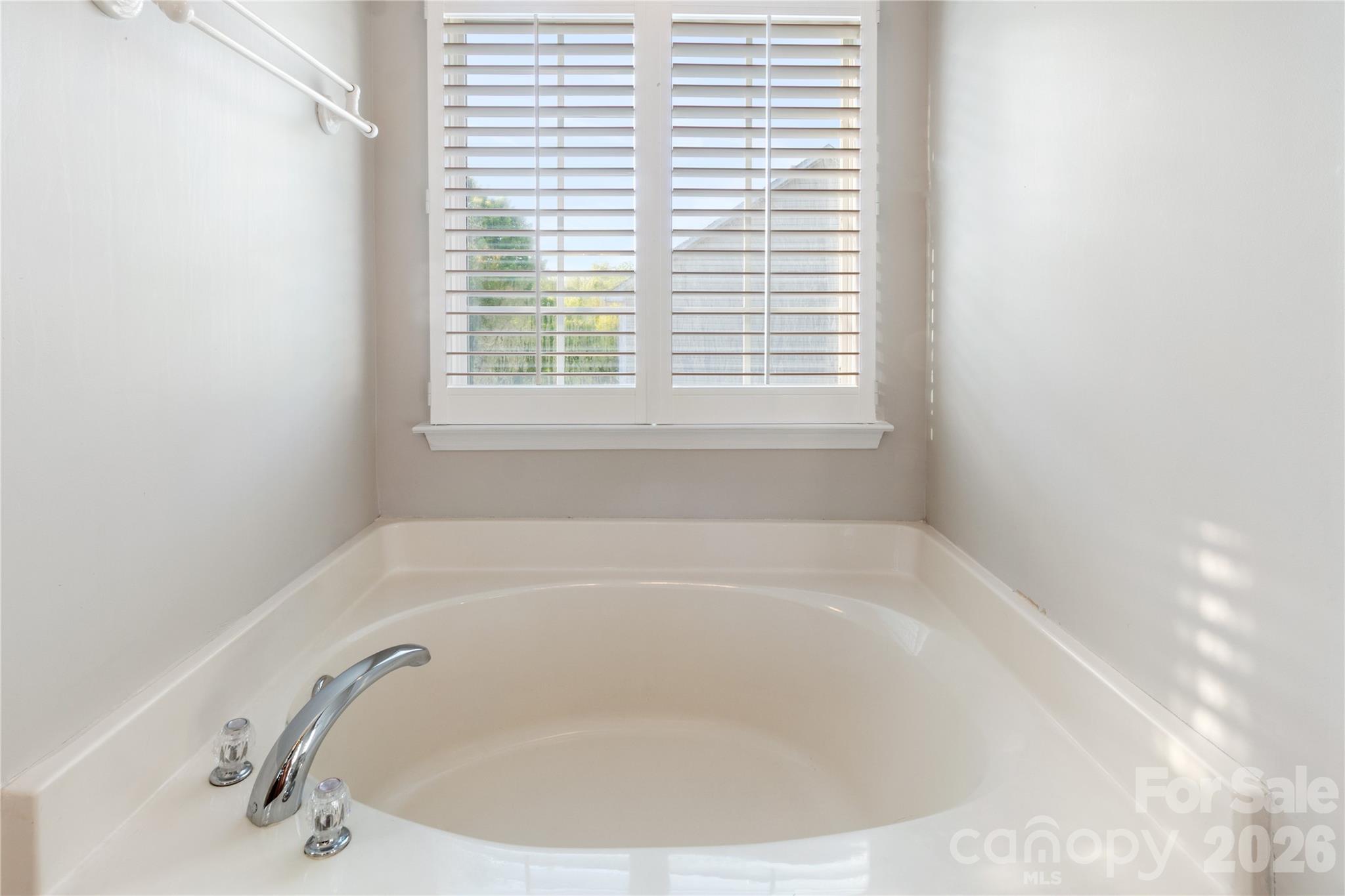 317 Ashton Bluff Circle Mount Holly NC 28120