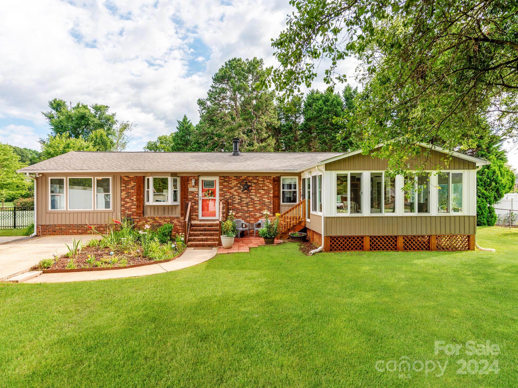 1508 Old Hickory Grove Road Mount Holly NC 28120