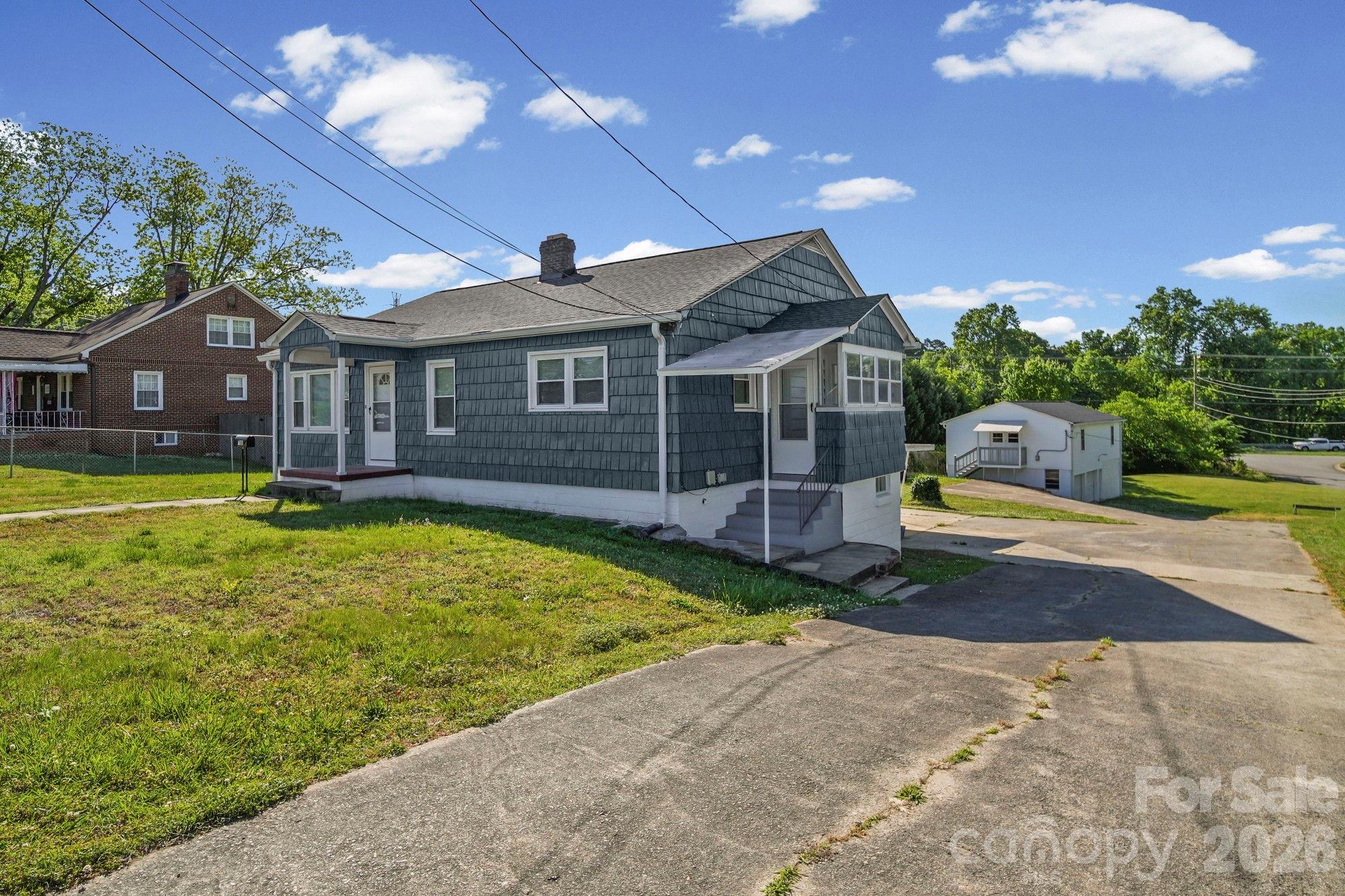 708 N Bostian Street China Grove NC 28023