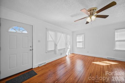 708 N Bostian Street China Grove NC 28023