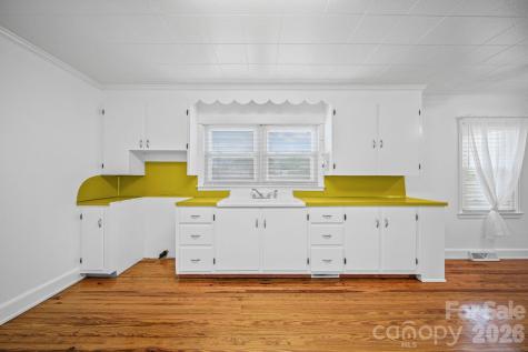 708 N Bostian Street China Grove NC 28023