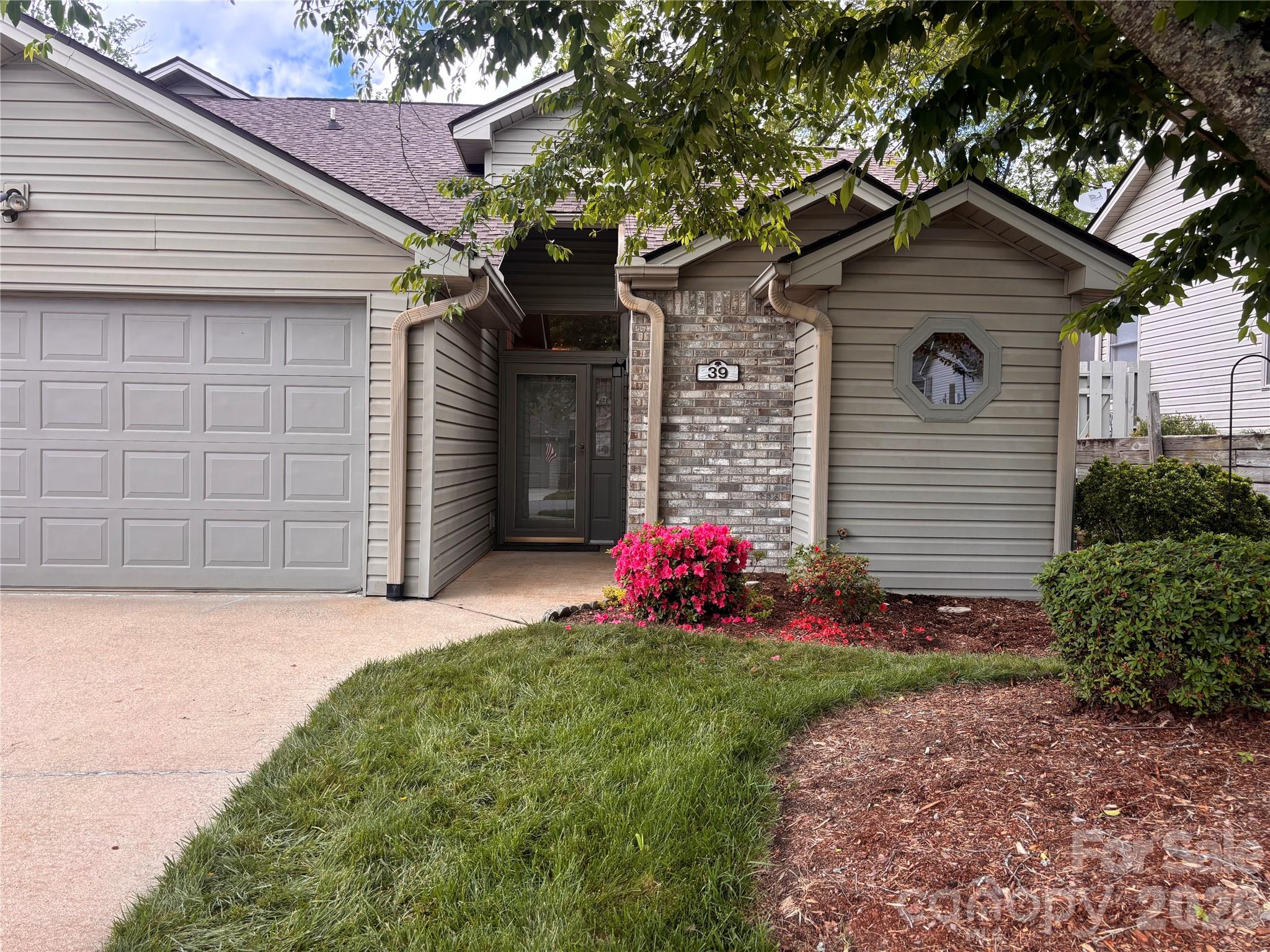 39 Tisha Lane Hendersonville NC 28739
