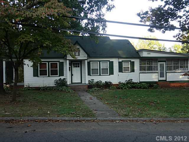 201 Clegg Street Statesville NC 28677