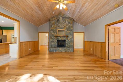 36 Macedonia West Drive Saluda NC 28773