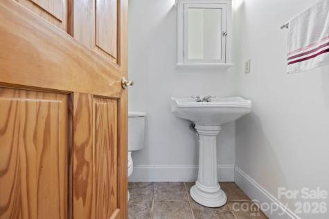36 Macedonia West Drive Saluda NC 28773