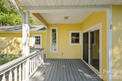 36 Macedonia West Drive Saluda NC 28773