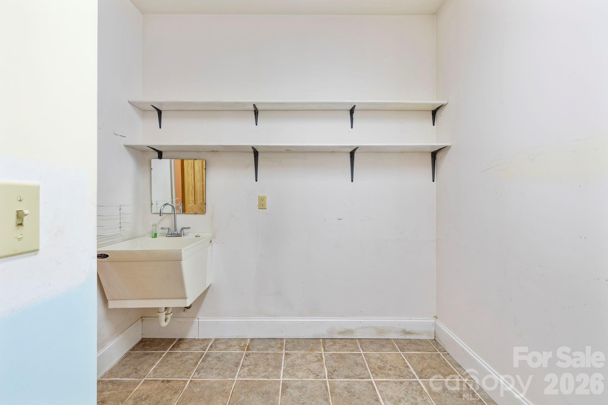 36 Macedonia West Drive Saluda NC 28773