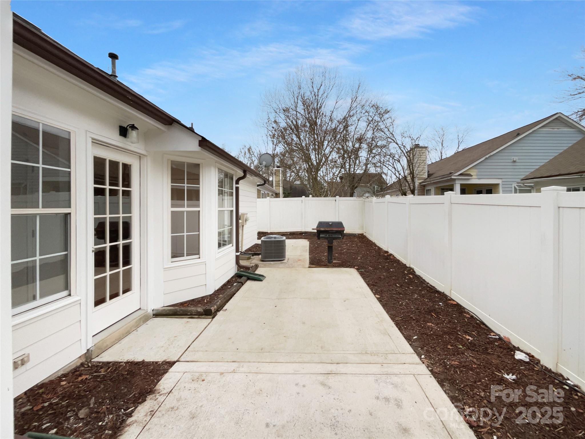 5751 Ebley Lane Charlotte NC 28227