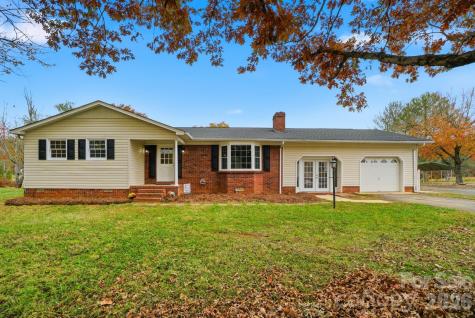 1404 Old Mill Road Lincolnton NC 28092