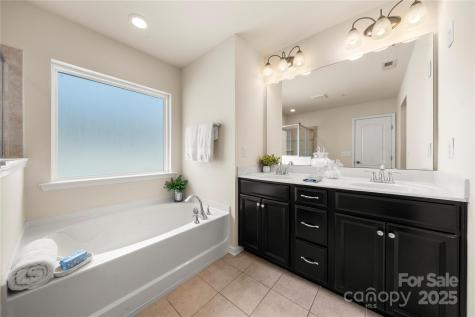 113 Burlingame Court Mooresville NC 28117