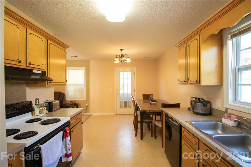 4659 Powder Horne Lane Conover NC 28613